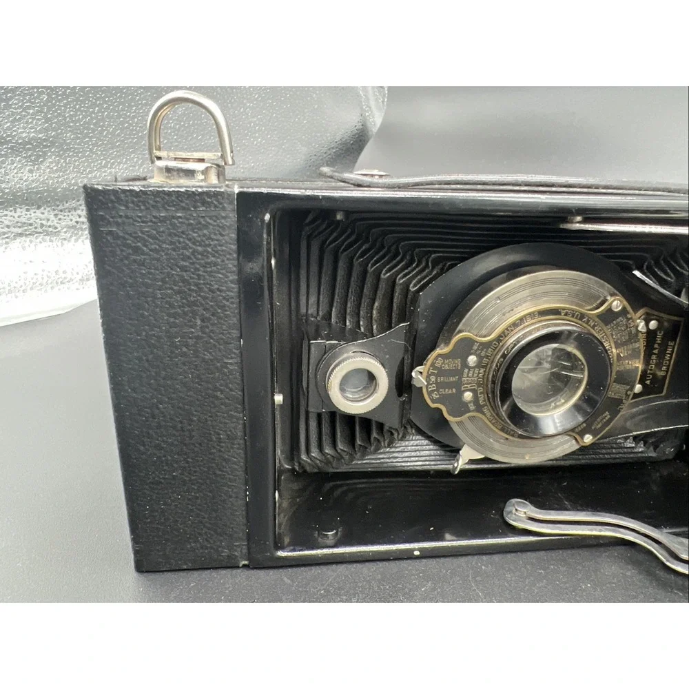 Vintage Eastman Kodak No. 2-C Folding Autographic Brownie Camera With Case